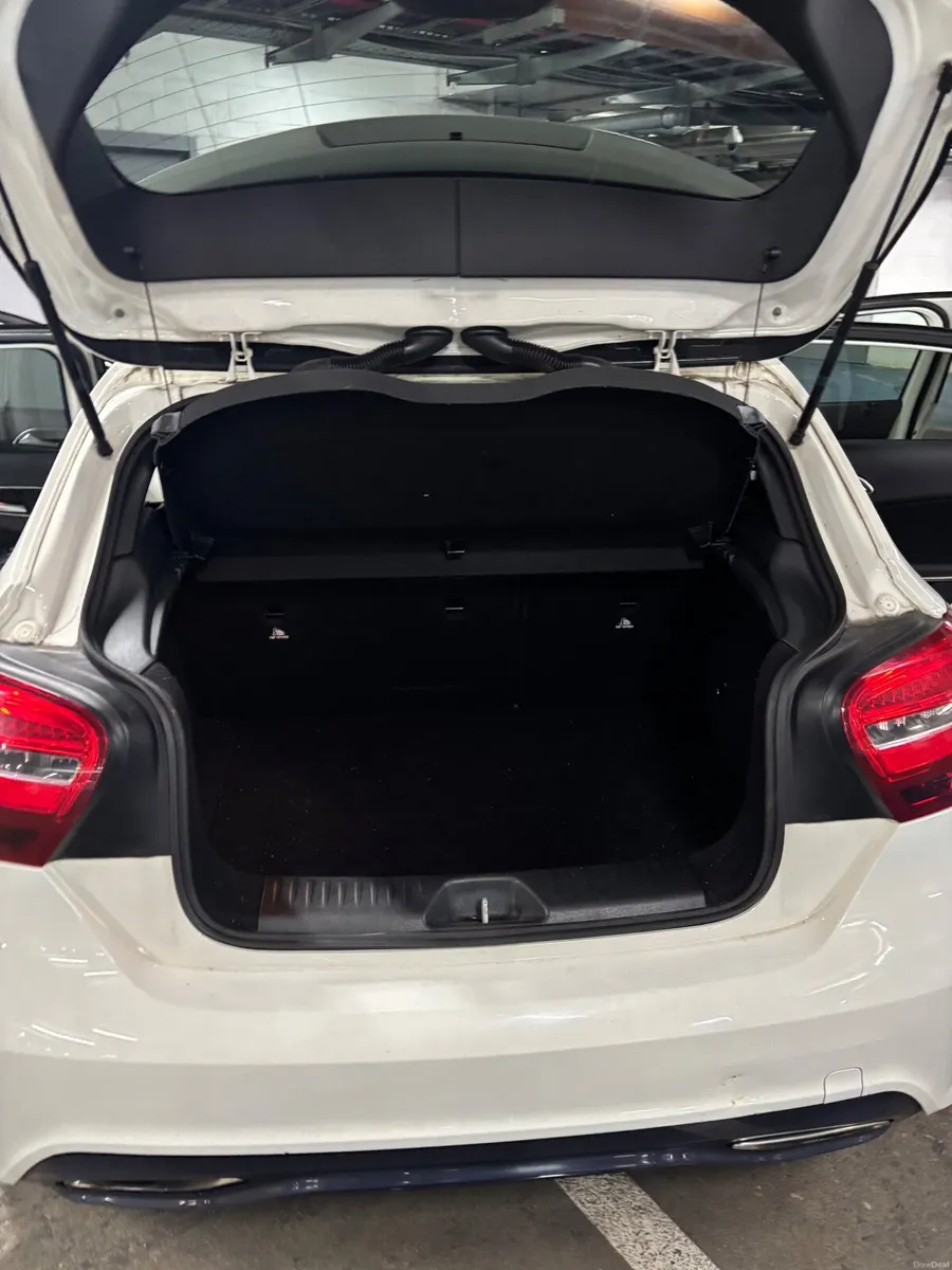 Mercedes-Benz A-Class 2017 - Image 4
