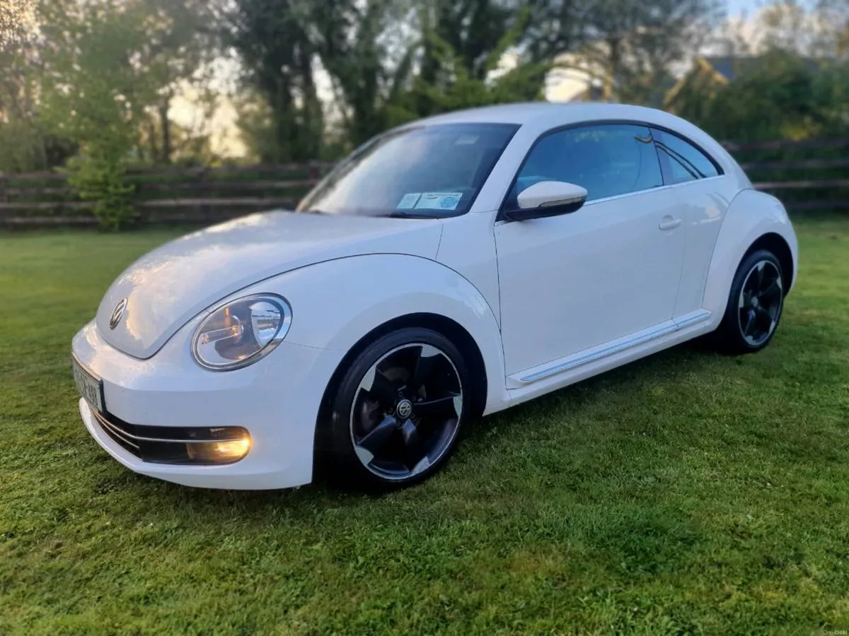 Vw BEATLE 1.6 DIESEL DESIGN MODEL 2013 - Image 1