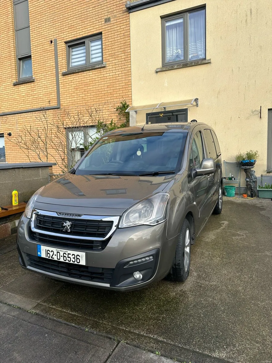 2016 Peugeot Partner Tepee 5 seats Wheelchair. - Image 1