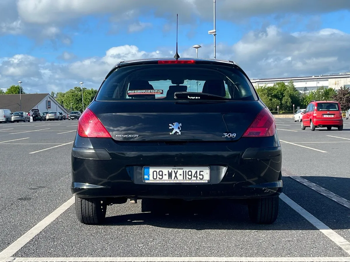 Peugeot 308 - Image 3