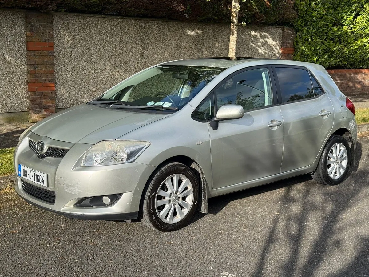 Toyota Auris Auto 118kms NEW NCT 03/27 - Image 1
