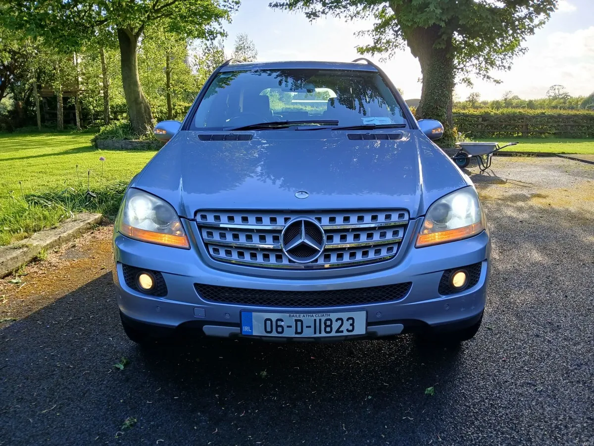Mercedes ML 5 seater Commercial Auto. - Image 2