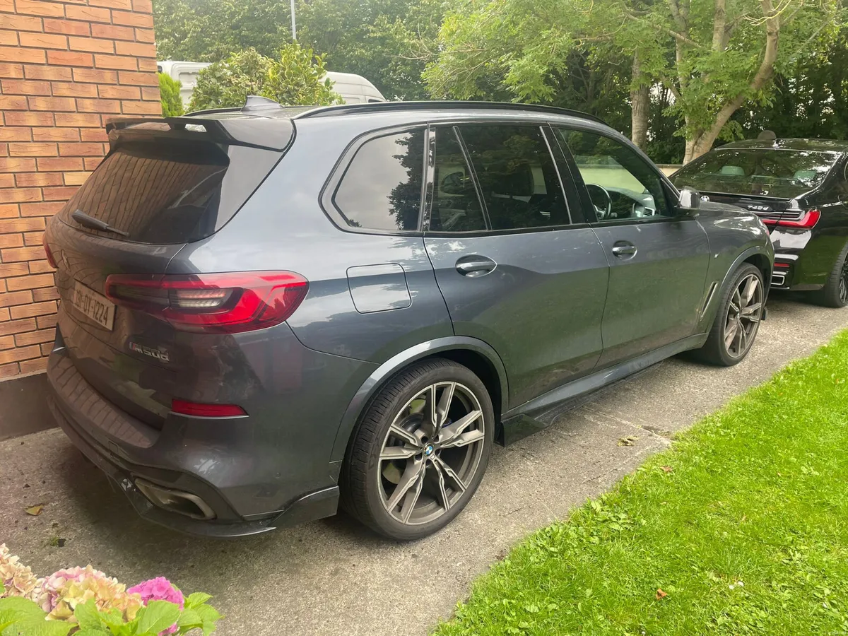 2019 BMW X5 M50 - Image 3