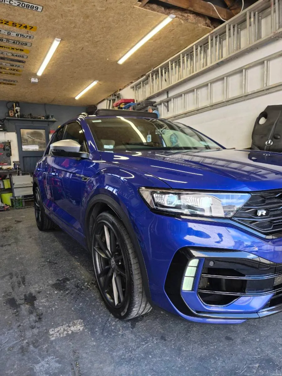 2020 VW T-Roc R 2.0 TSI DSG 4Motion 300BHP - Image 3