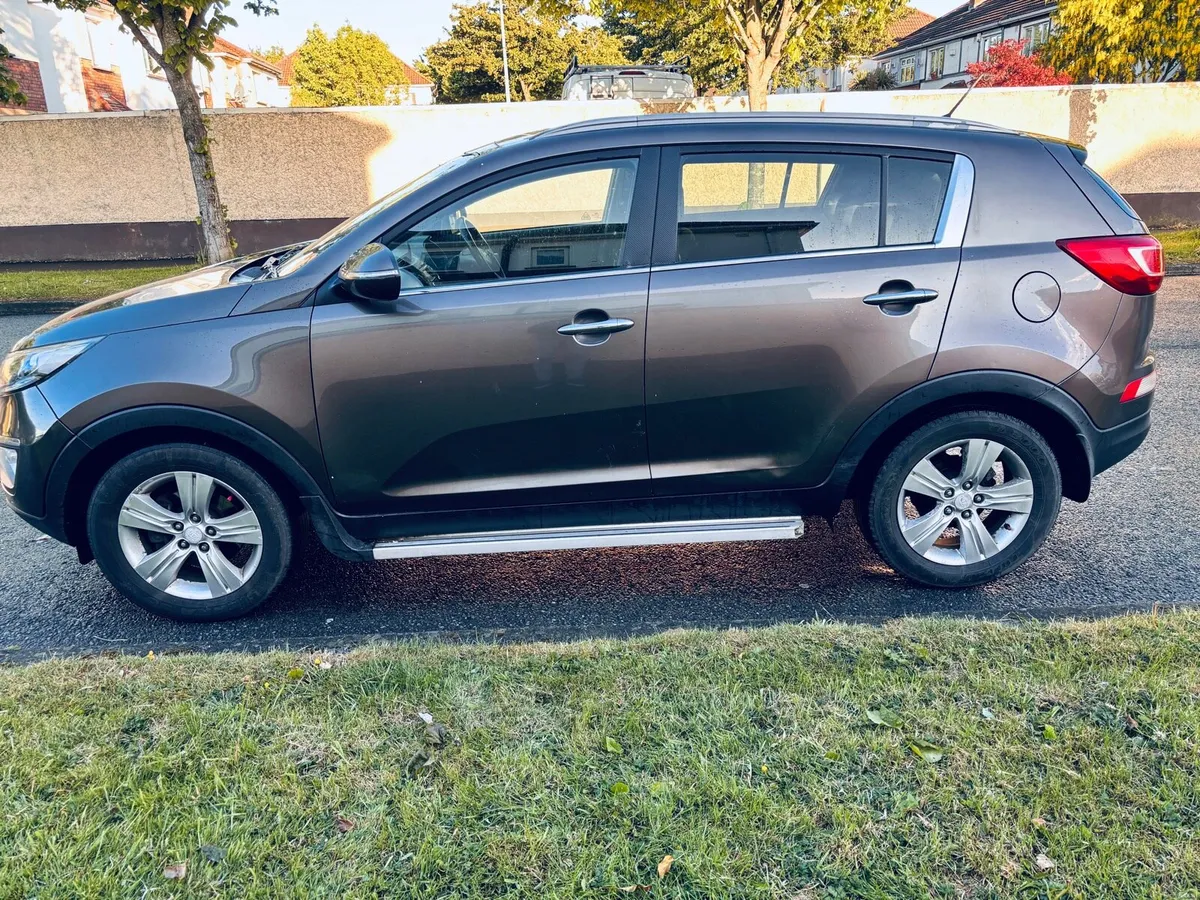 2011 Kia Sportage - NCT 12/26 - Pan roof - Image 4
