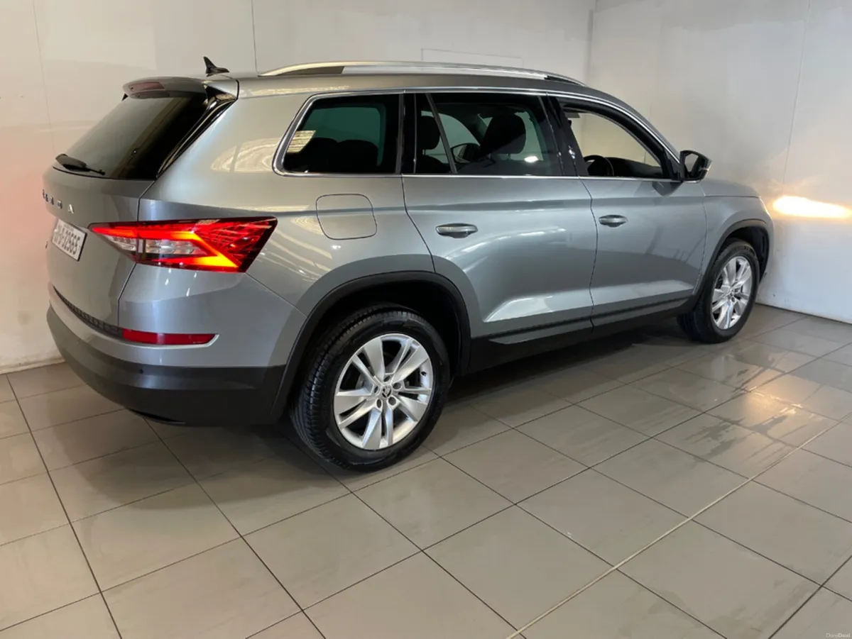 Skoda Kodiaq AMBITION 2.0 TDI 150HP 5 SEATER AUTO - Image 3