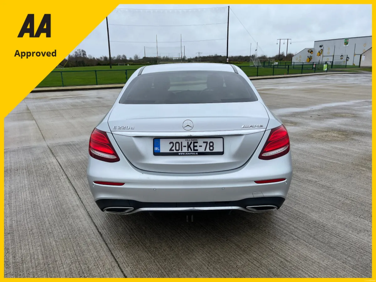 Mercedes-Benz E-Class D SERIES 4DR AUTO - Image 5