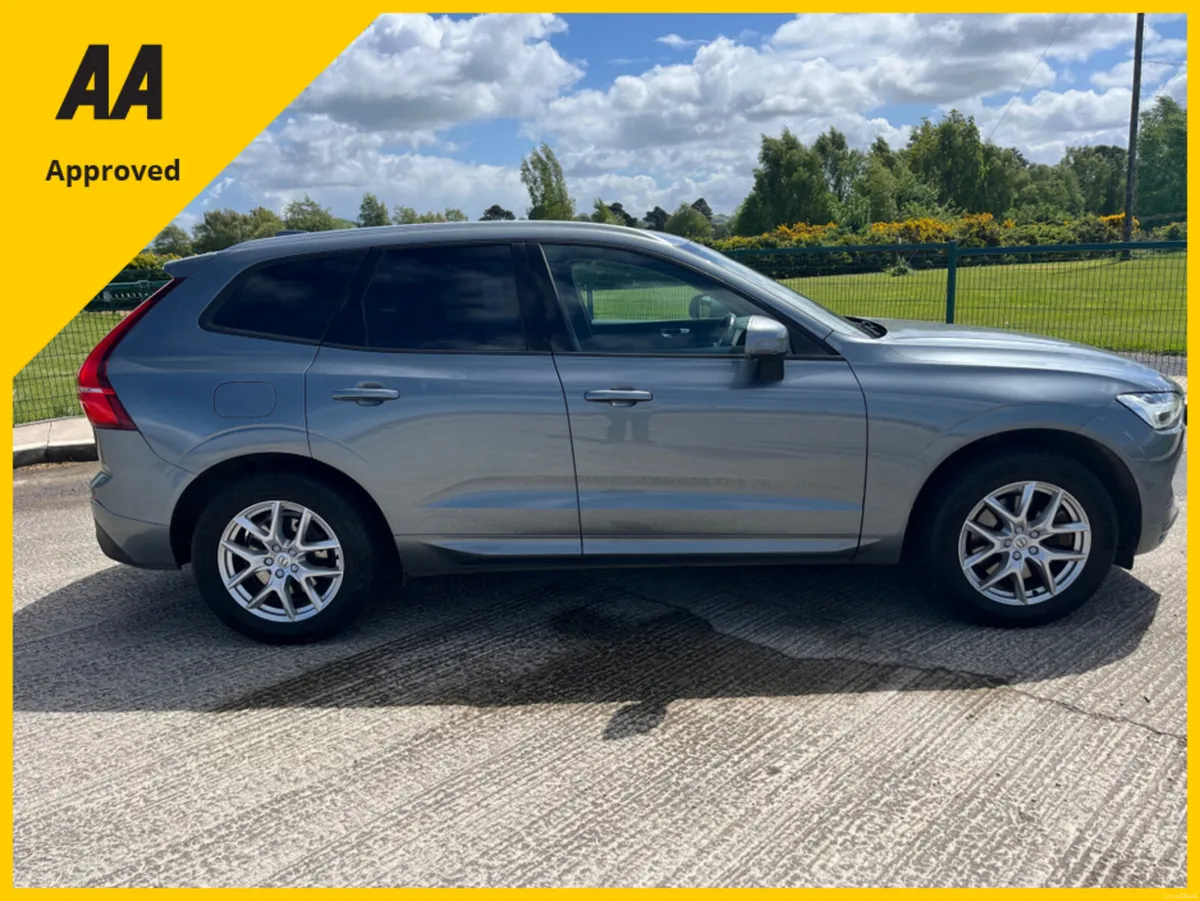 Volvo XC60 2.0 D4 190BHP AWD MOMENTU MOMENTUM - Image 3