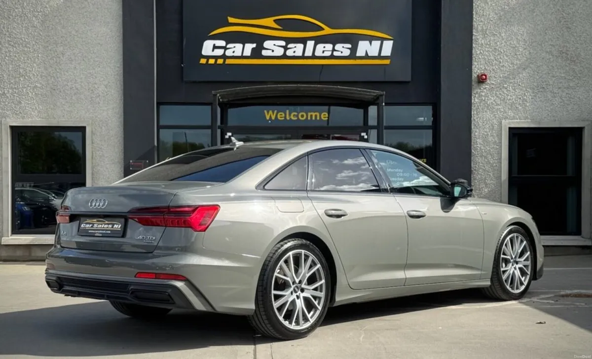 2.0 TDI 40 Black Edition Saloon 4dr Diesel S Troni - Image 4