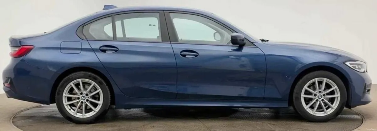 2.0 318d MHT SE Saloon 4dr Diesel Hybrid Auto Euro - Image 2