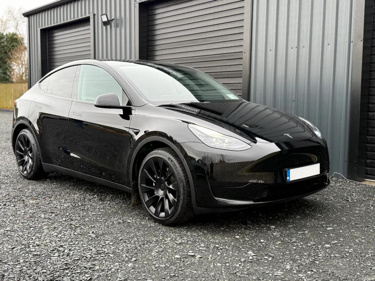 221 Tesla Model Y Long Range Low Km - Image 2