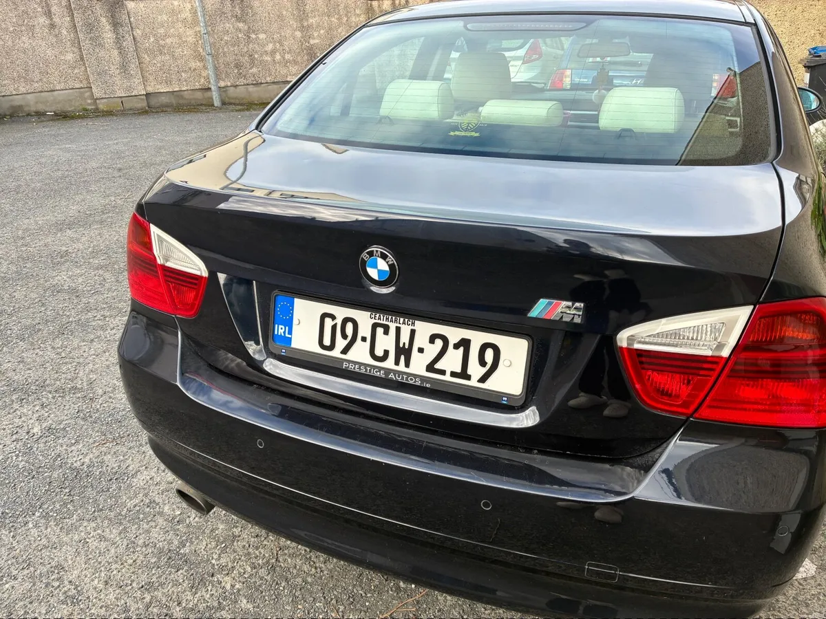 BMW 318 2009 M-Sport - Image 4