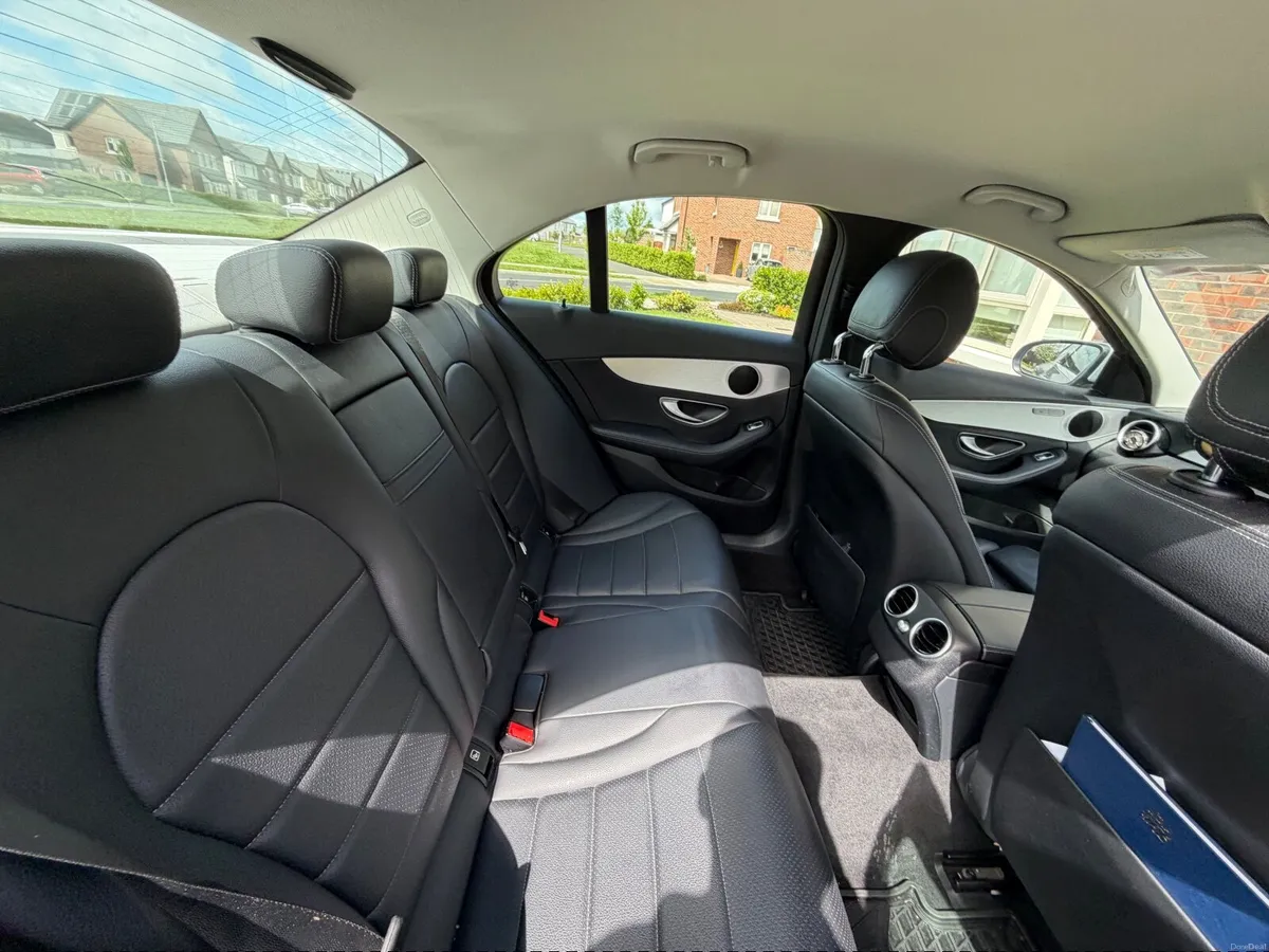 Mercedes Benz C350e (182) PHEV Valid NCT May 2027 - Image 3
