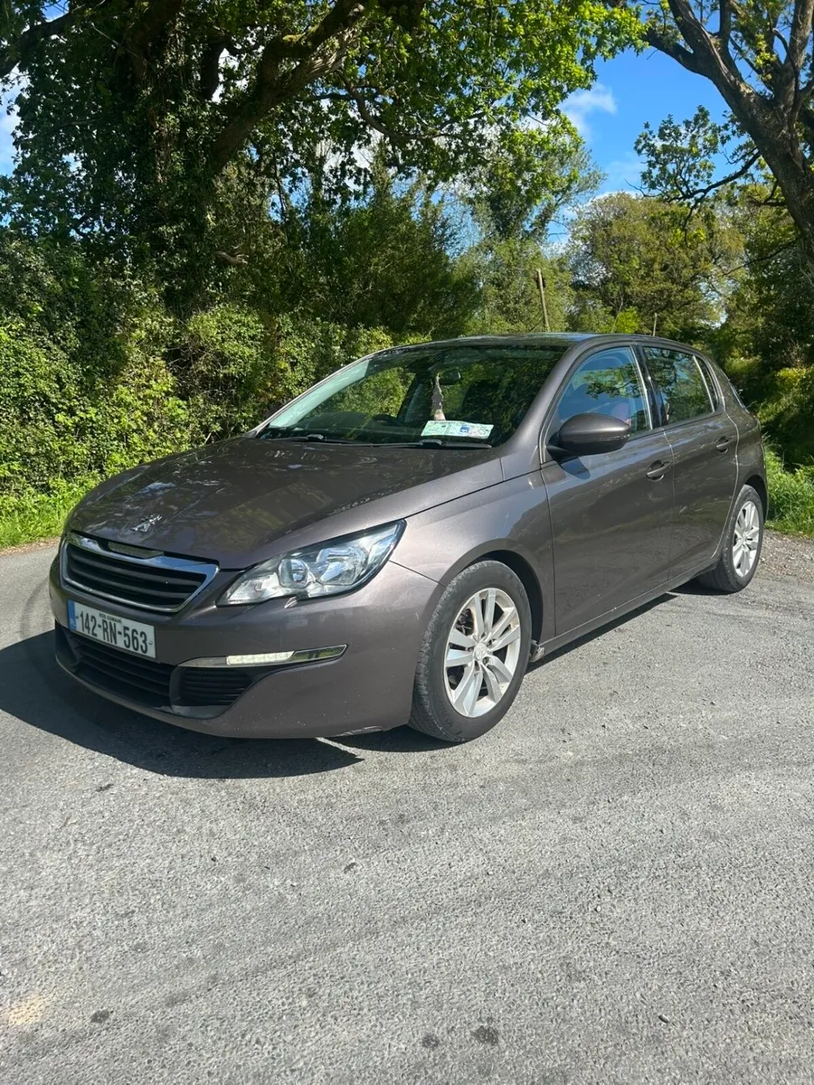 Peugeot 308 - Image 2