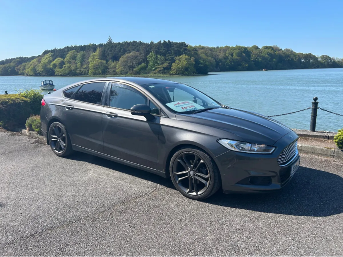 Ford Mondeo 5 DOOR STYLE 1.6 D 115PS 4DR - Image 2