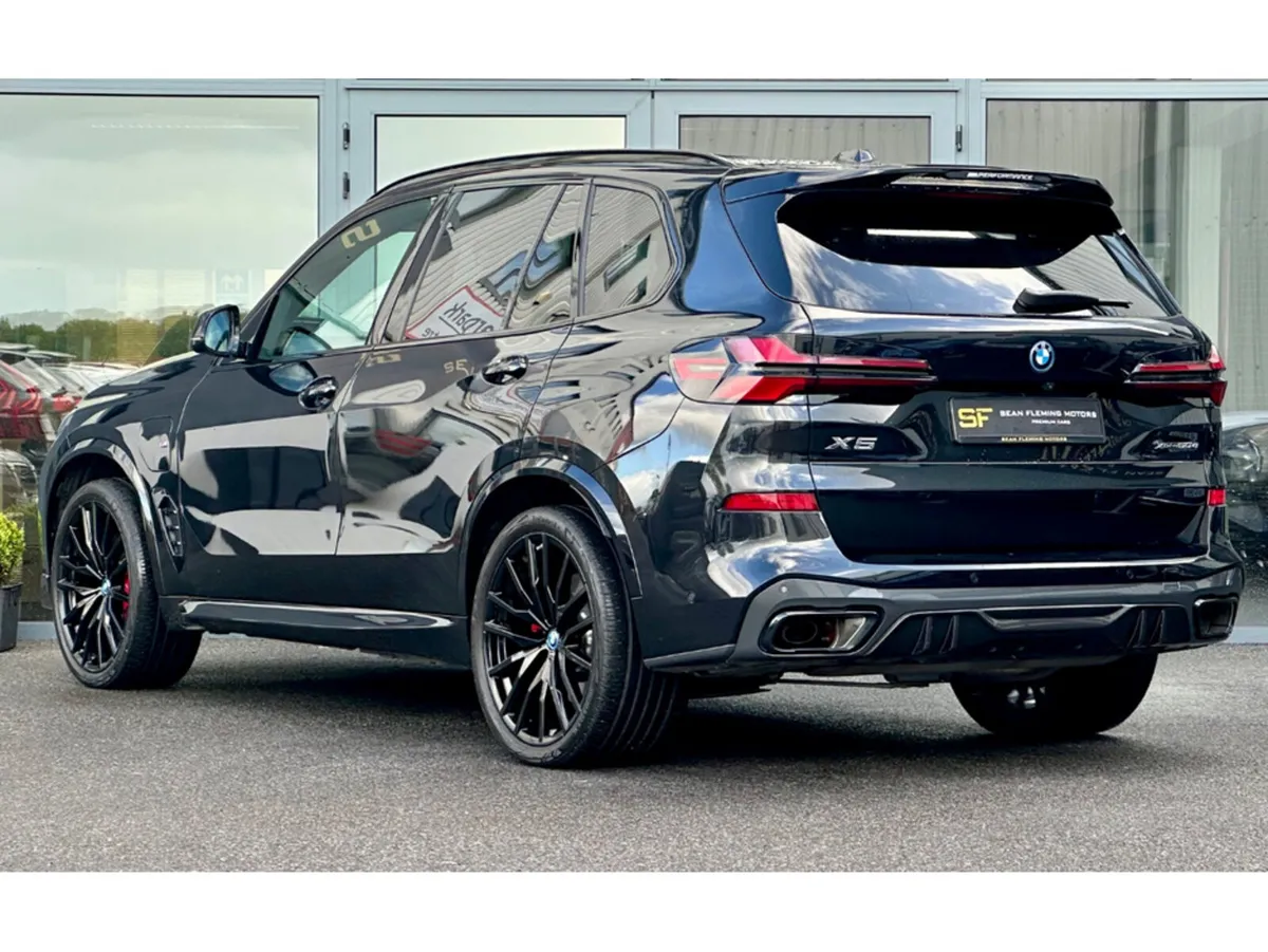 BMW X5 XDRIVE50E X5MH M SPORT 4DR - Image 3