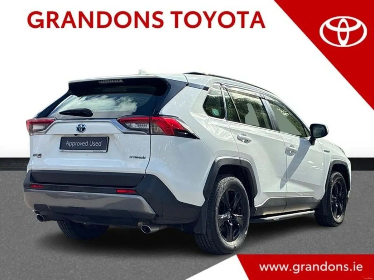 Toyota RAV4 HYBRID LUNA - LEATHER & STEPS - GRANDO - Image 2