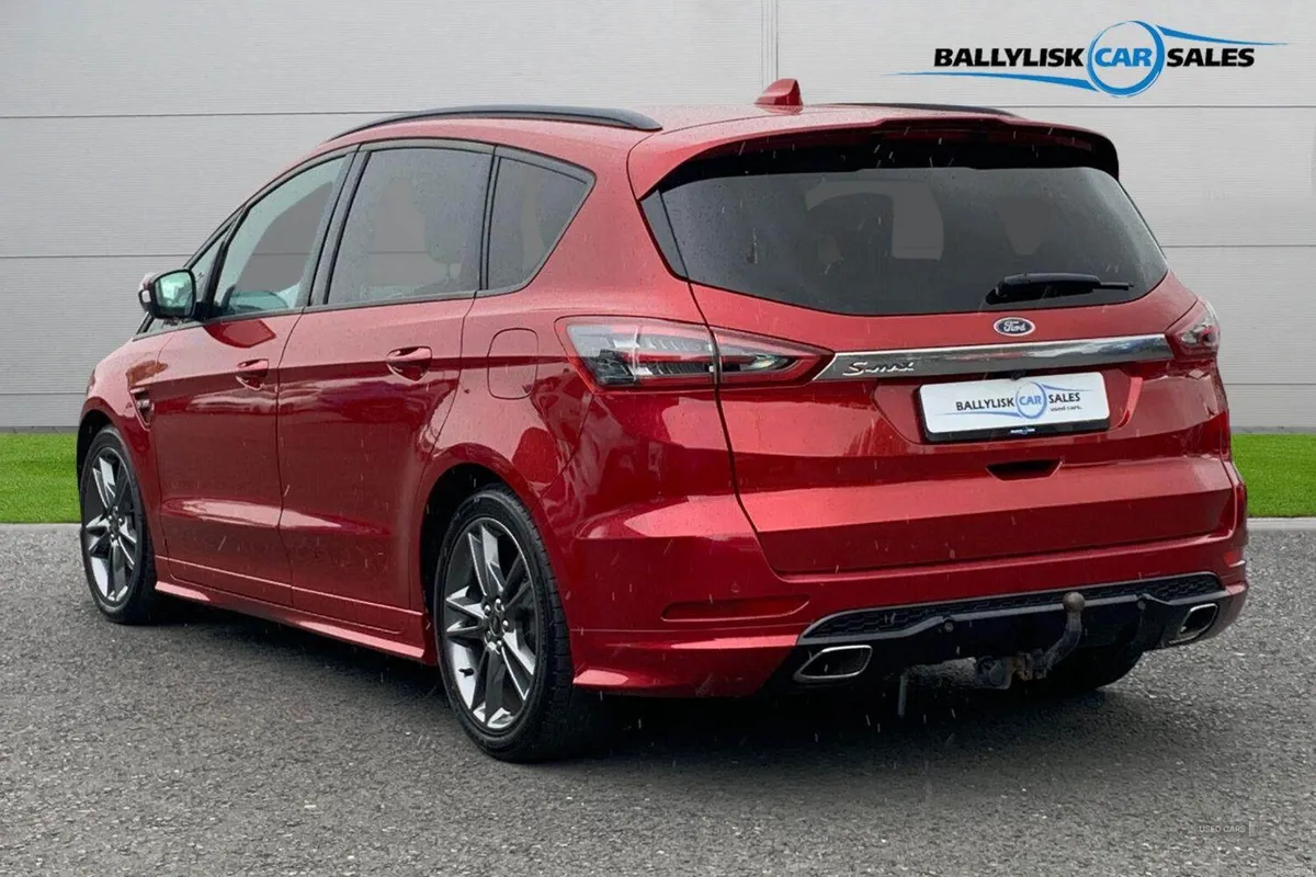 Ford S-Max 2.0 EcoBlue 190PS ST-Line Auto in Lucid - Image 2