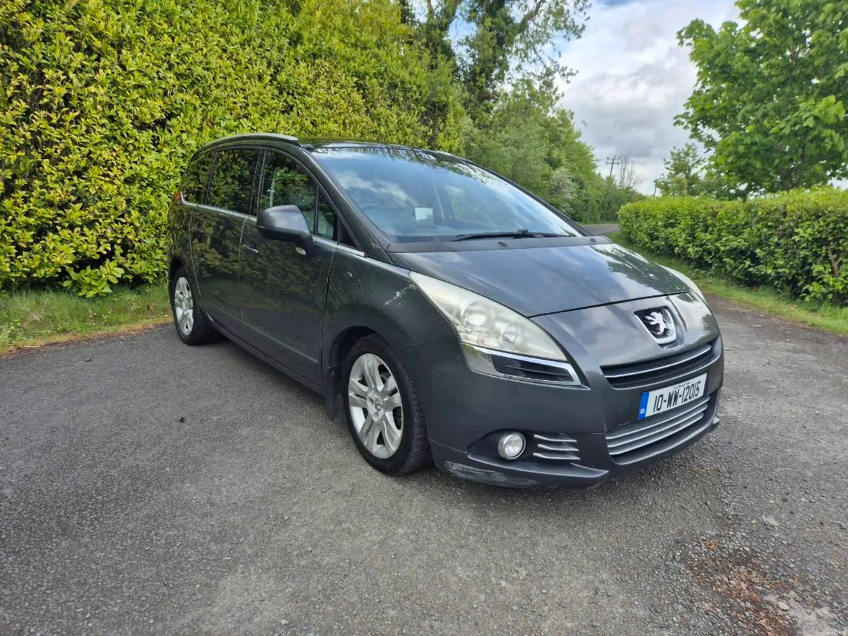 Peugeot 5008 - Image 2
