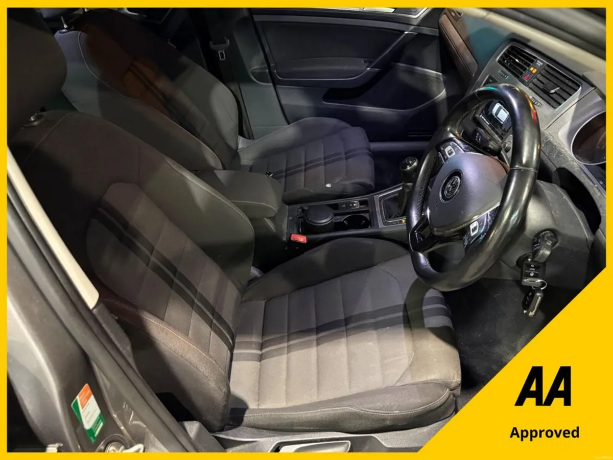 Volkswagen Golf 1.6 TDI 110 R-Line - Image 2