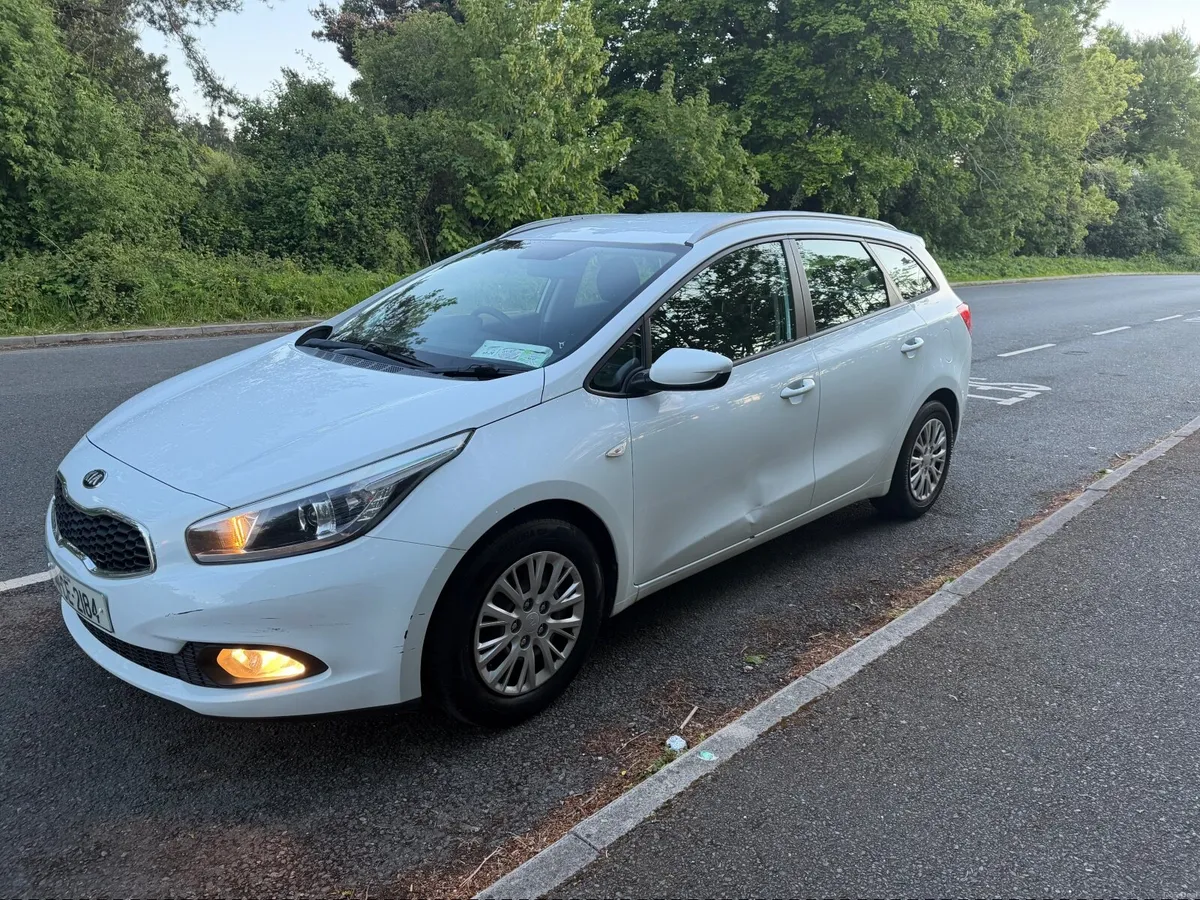 Kia Ceed 2014 - Image 2