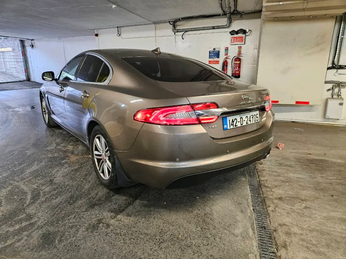 Jaguar XF Automatic - Image 3