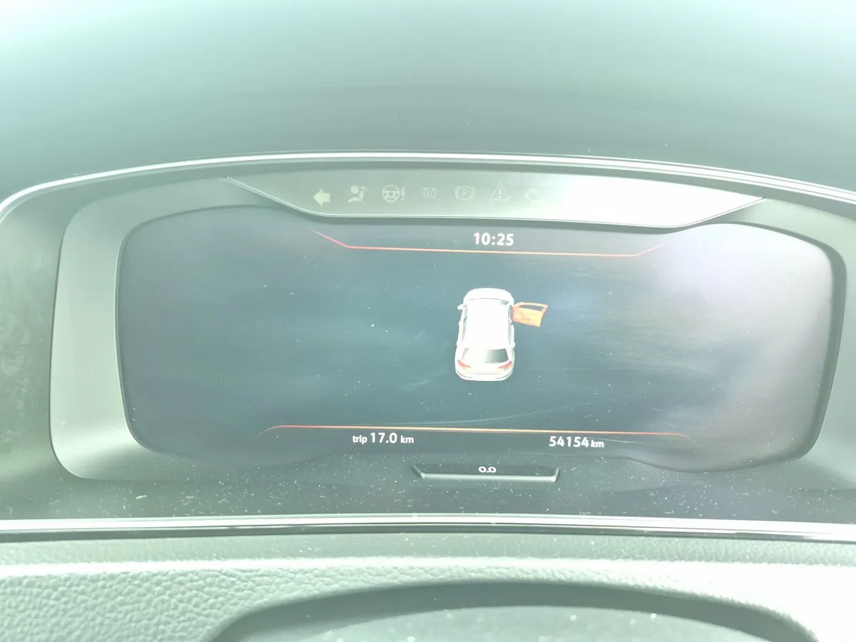 Volkswagen Golf  Gti 2019 - Image 3