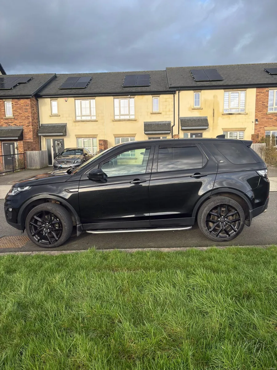 Discovery sport - Image 1