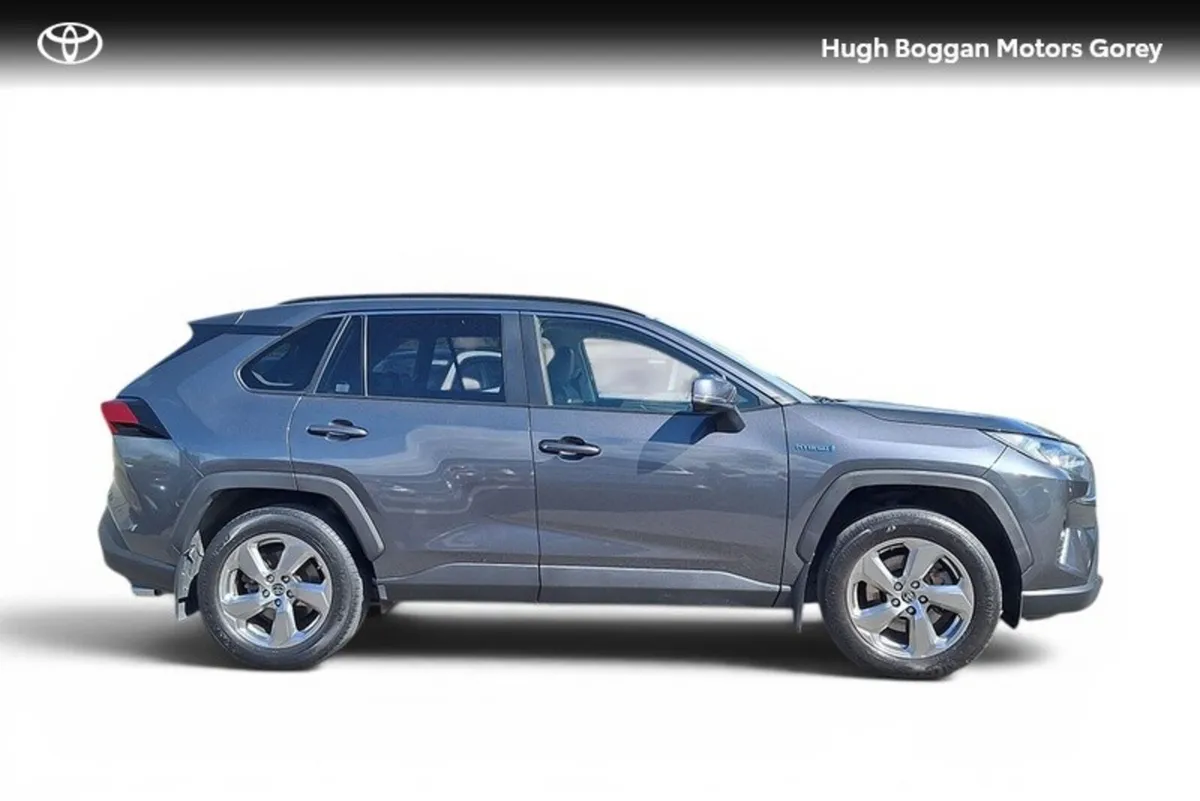 Toyota RAV4 RAV4 HYBRID SOL 4DR AUTO - Image 3