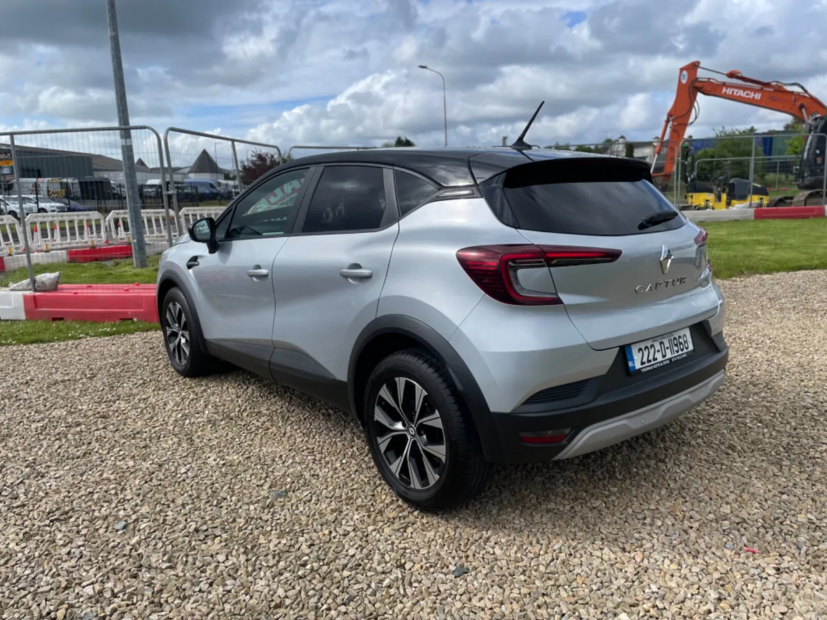 2022 Renault Captur 1.0 TCe 90 DFull Limited - Image 3