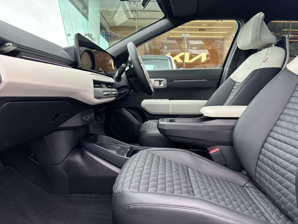 Kia EV4 Fastback GT Line ( 0% Finance Available ) - Image 4