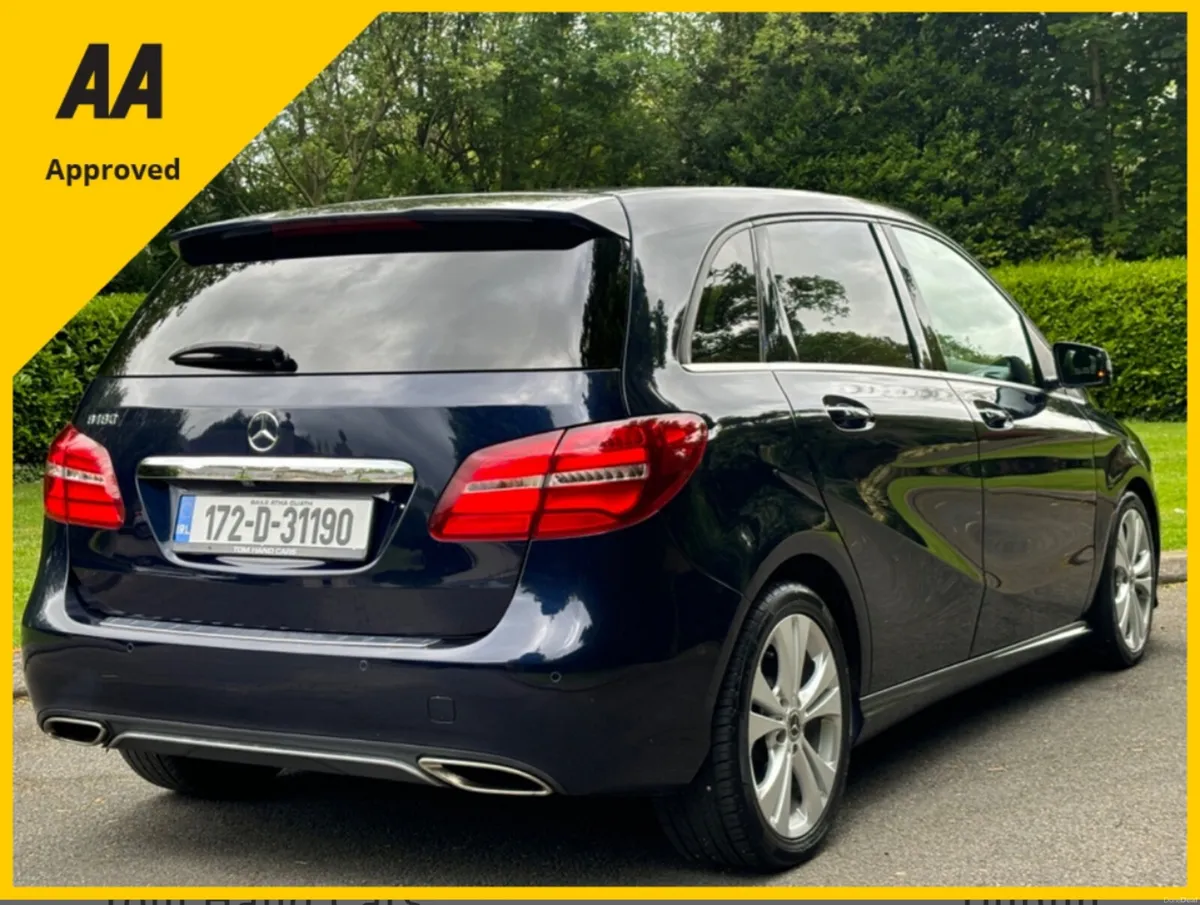 Mercedes-Benz B180 PREMIUM AUTO 2017 - Image 4