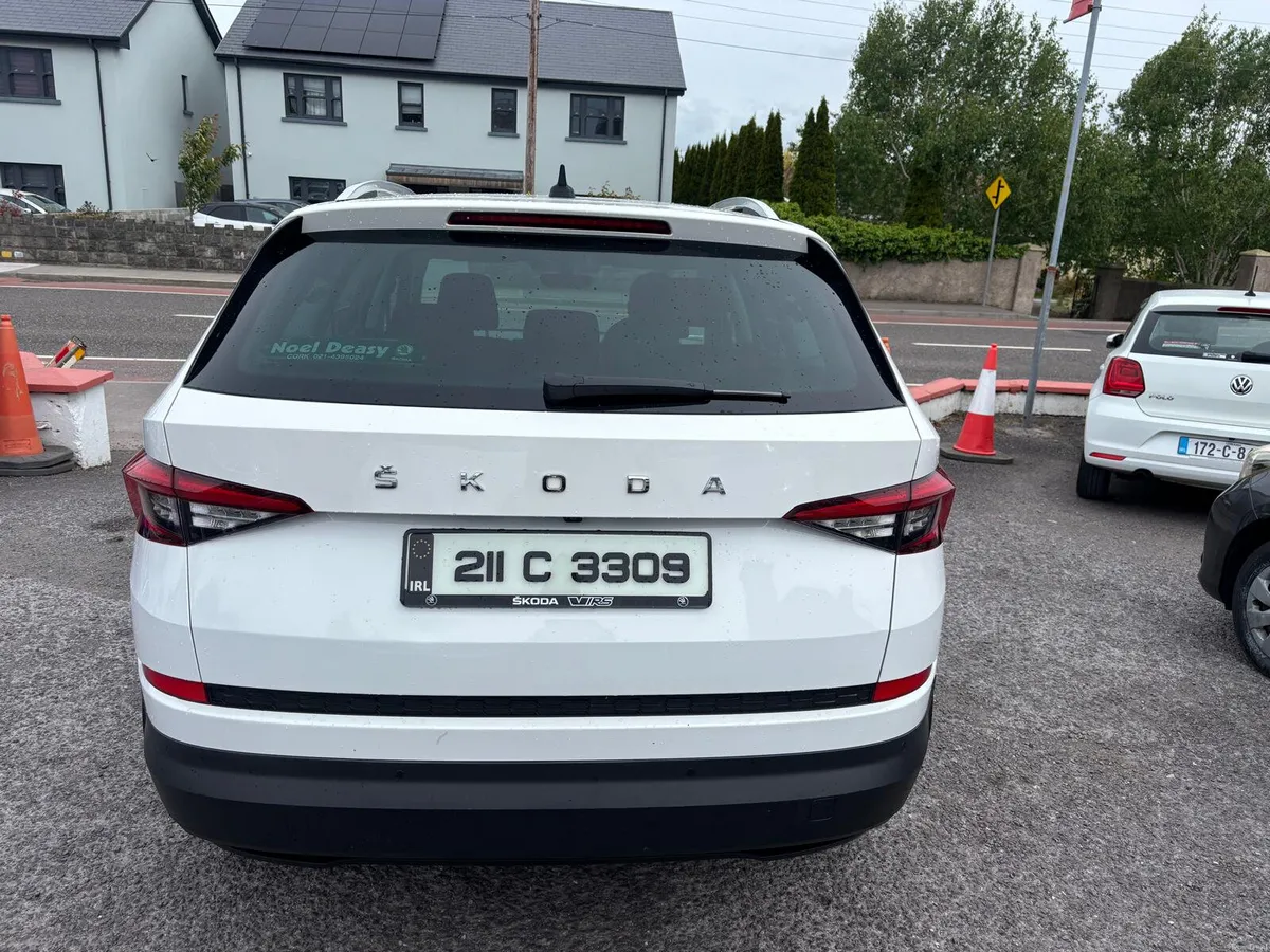 Skoda Kodiaq 2021  7  SEATER  AUTOMATIC  DIESEL - Image 5