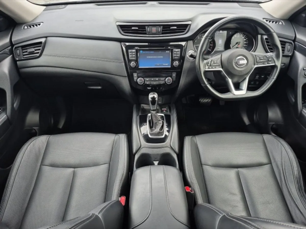 Nissan X-Trail ** 7 SEATER ** HUGE SPEC ** LOW MIL - Image 2