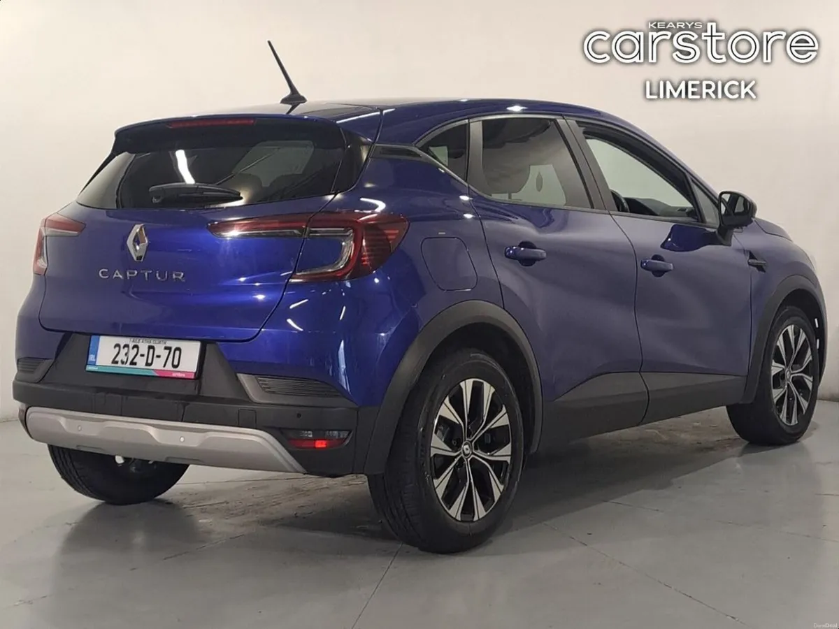 Renault Captur TCe 140 Auto Evolution - Image 3