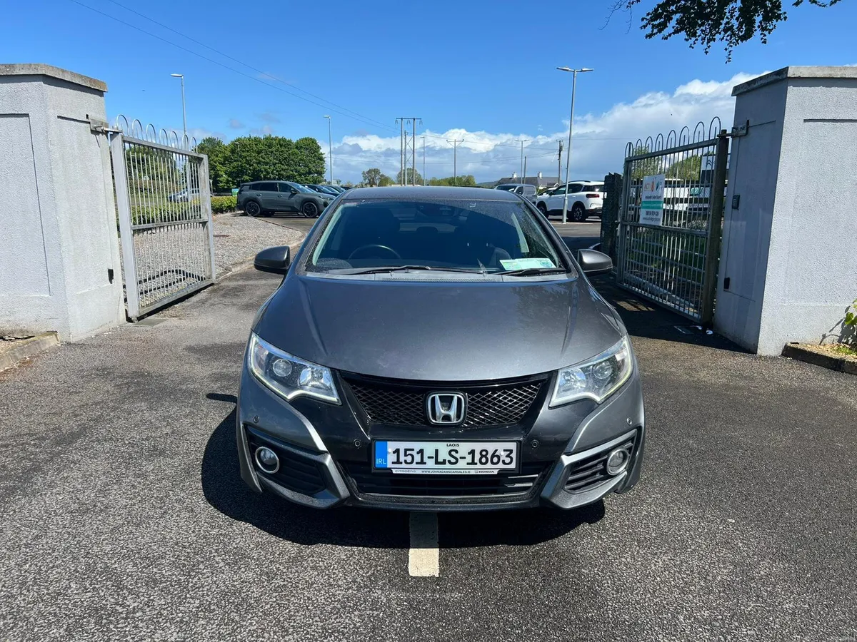 Honda Civic SE D-TEC 2015 - Image 2