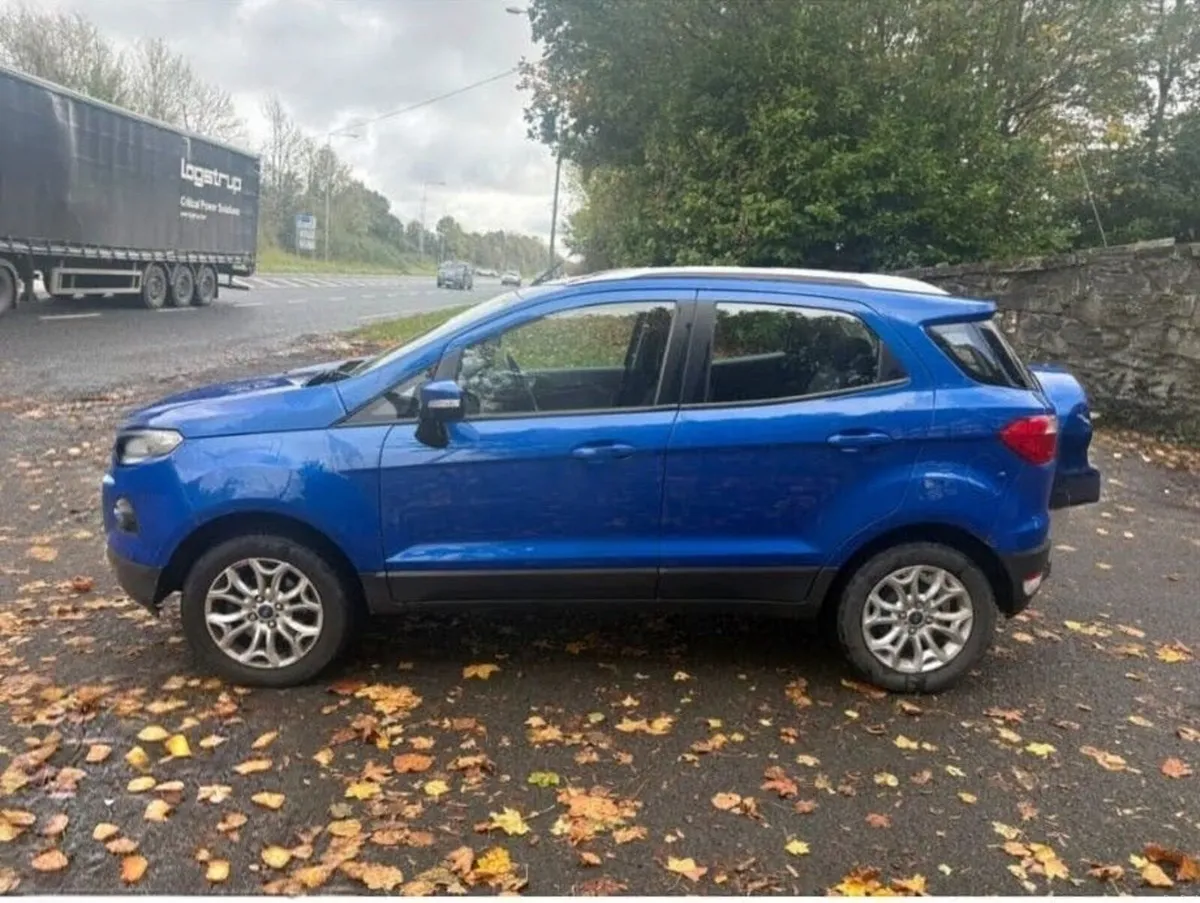 Ford EcoSport 2014 - Image 3