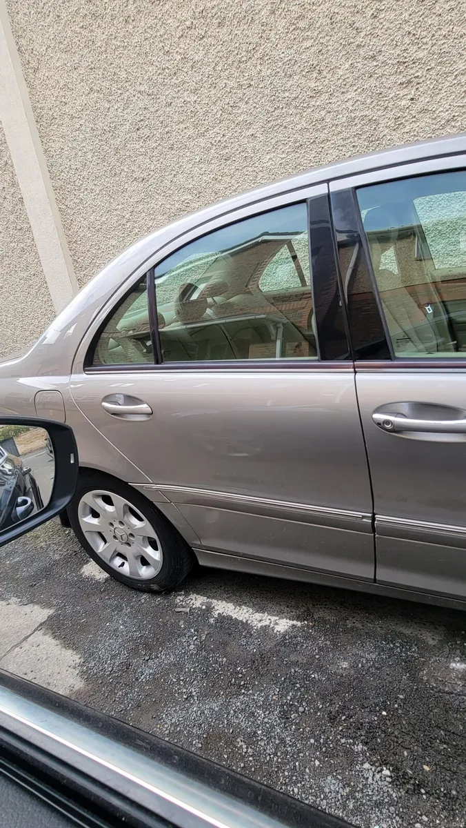 Mercedes c180 - Image 4