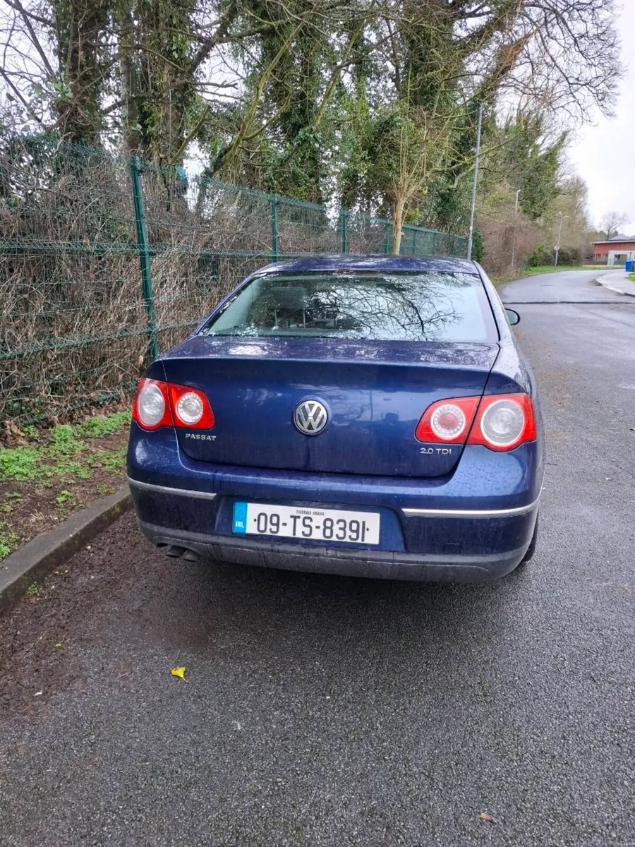 2009 VW Passatt - Image 2