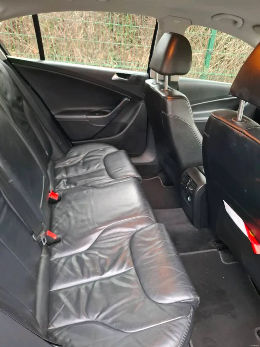 2009 VW Passatt - Image 4