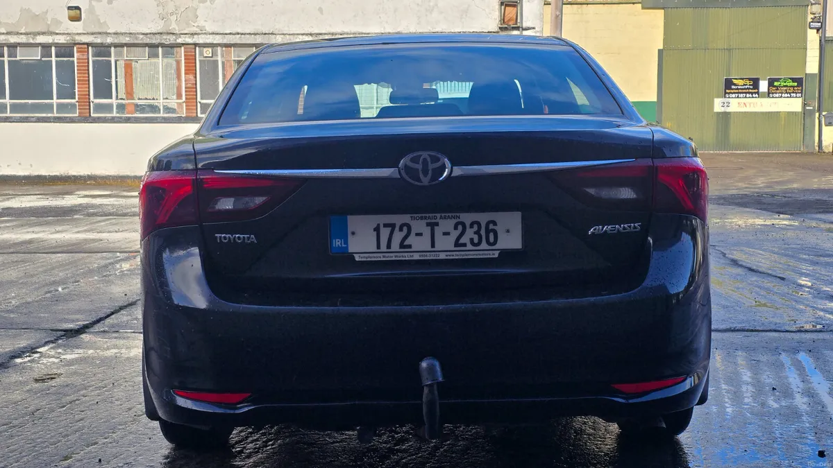 2017 Toyota Avensis 1.6 D4D Aura - Image 6