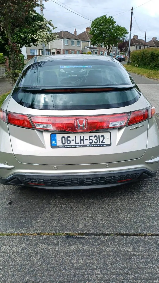 Honda civic 1.3 new nct - Image 4