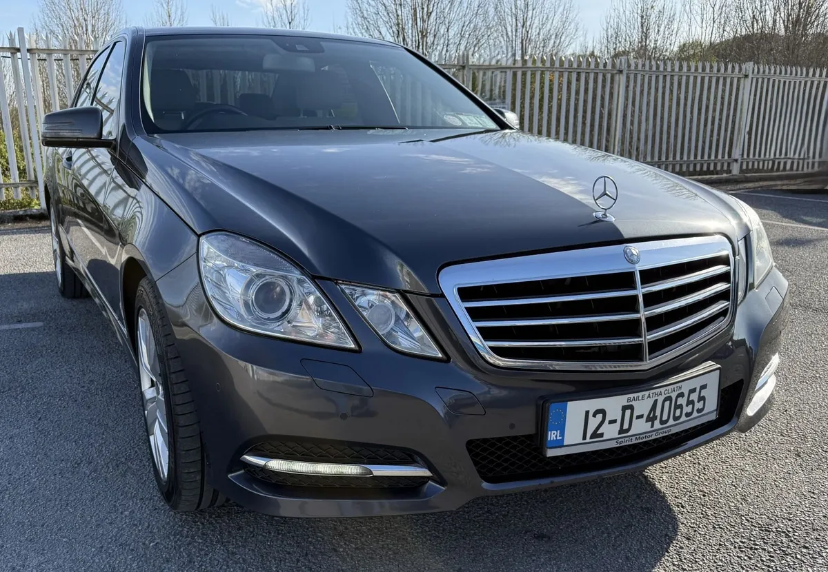 Mercedes-Benz E-Class 2012 - Image 1