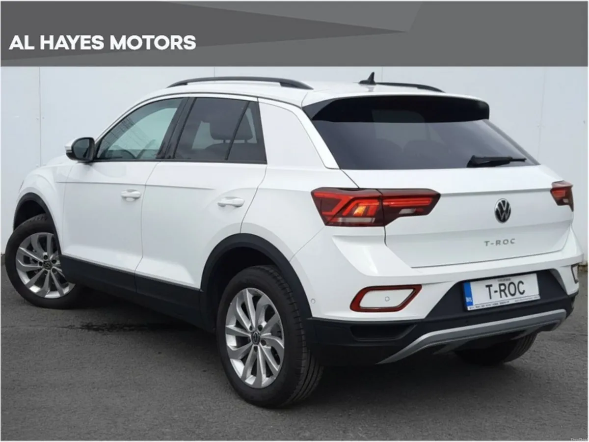 Volkswagen T-Roc **TINY MILEAGE**LOADED WITH EXTRA - Image 3