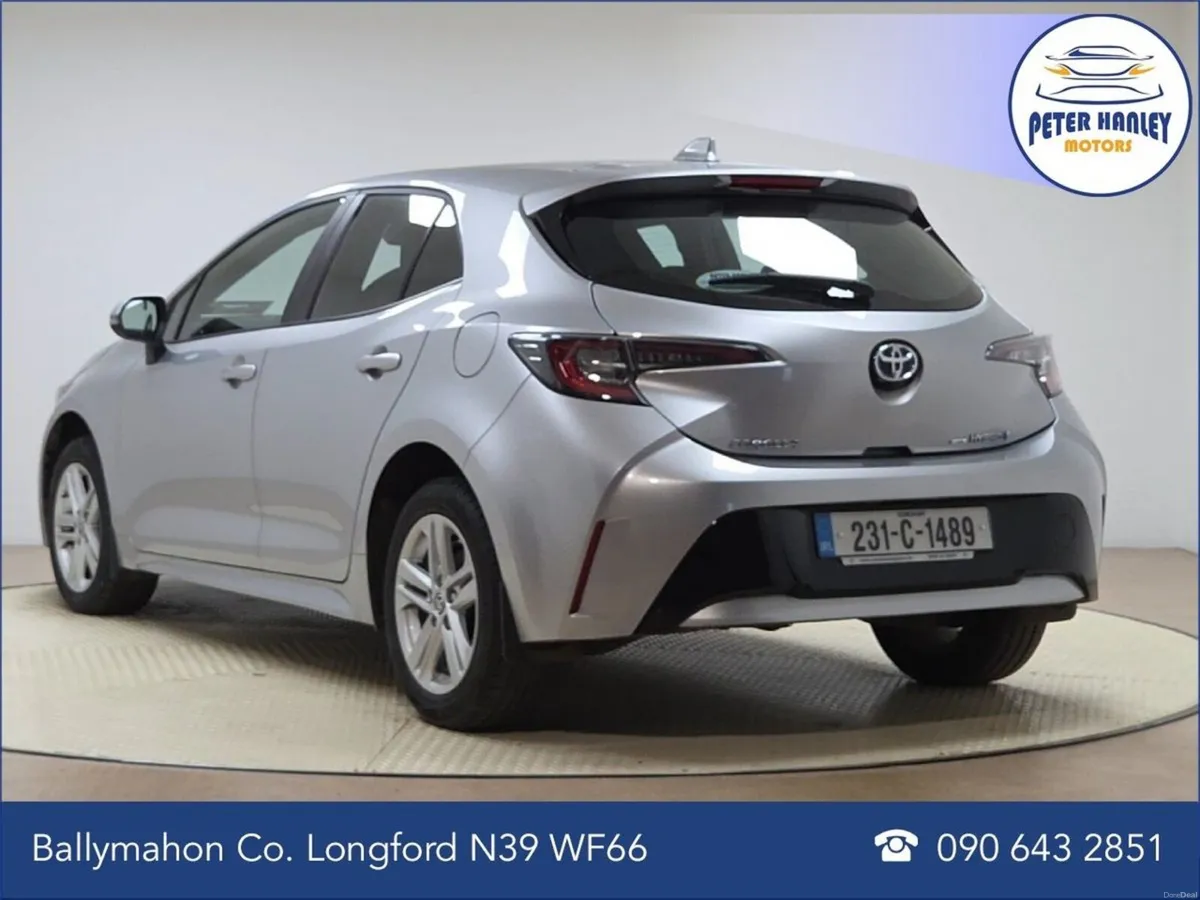 Toyota Corolla 1.8 Hybrid Luna Hatchback - Image 5