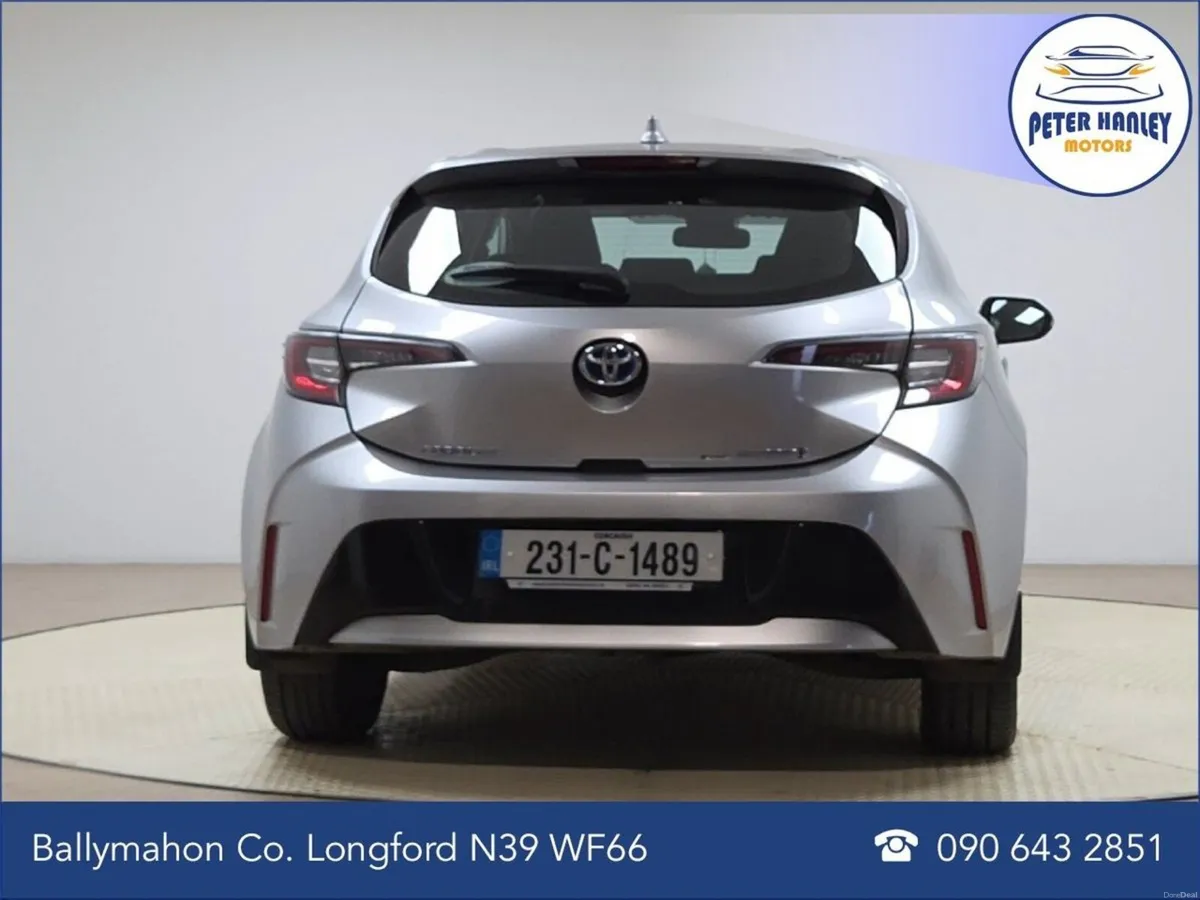 Toyota Corolla 1.8 Hybrid Luna Hatchback - Image 6