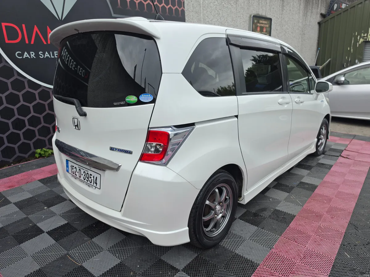 152 HONDA FREED 7SEAT NEW NCT 112KM - Image 5