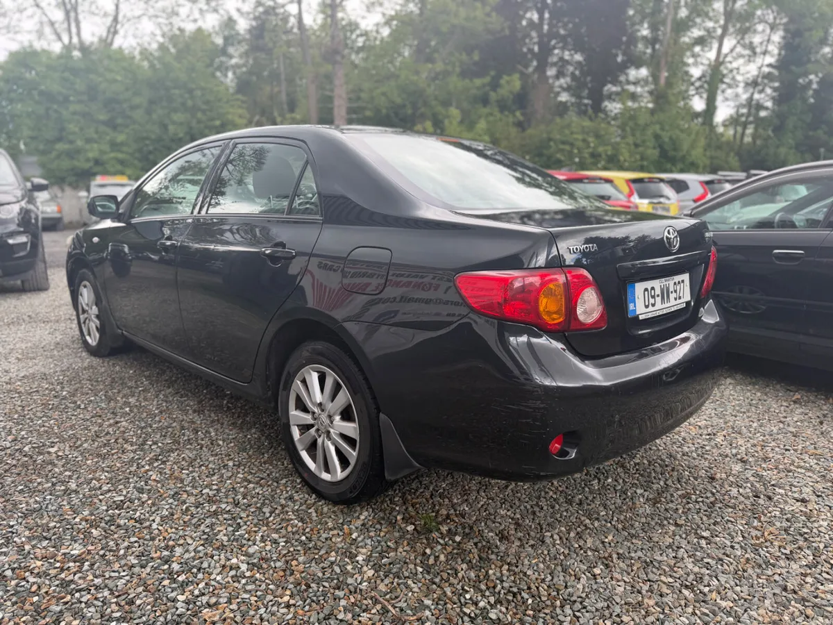 Toyota Corolla 2009 - Image 4