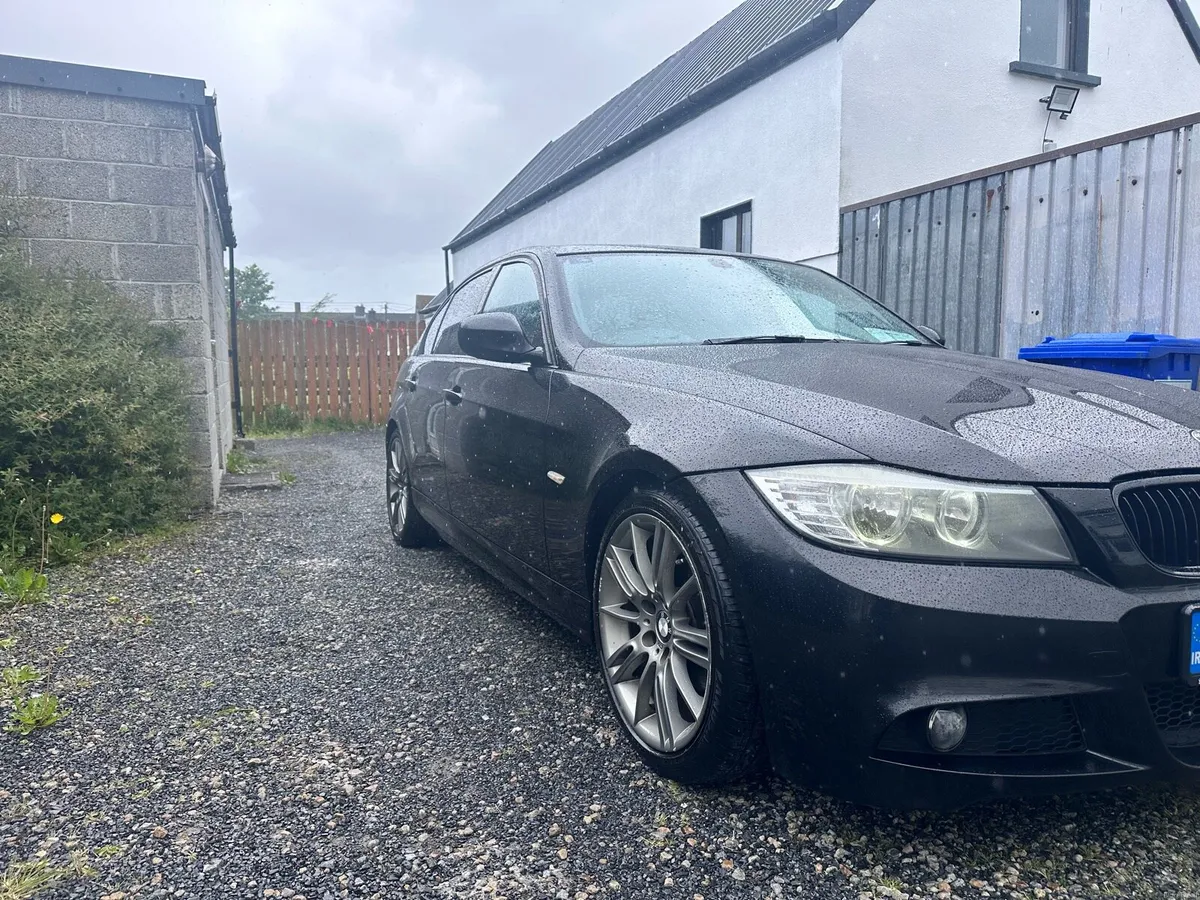 BMW 318i M Sport - Image 4