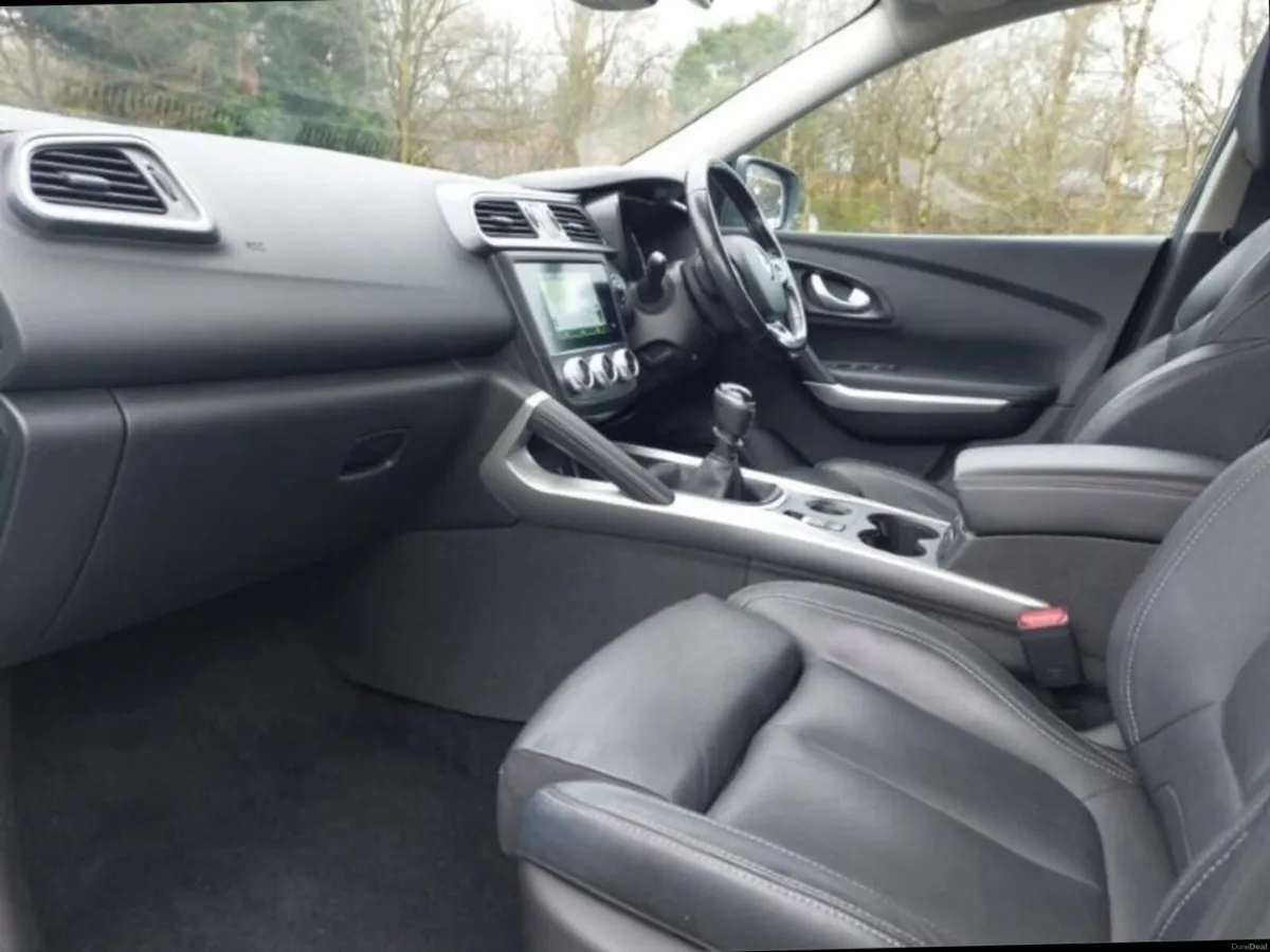 191 Renault Kadjar 1.3 GT LINE - Image 2